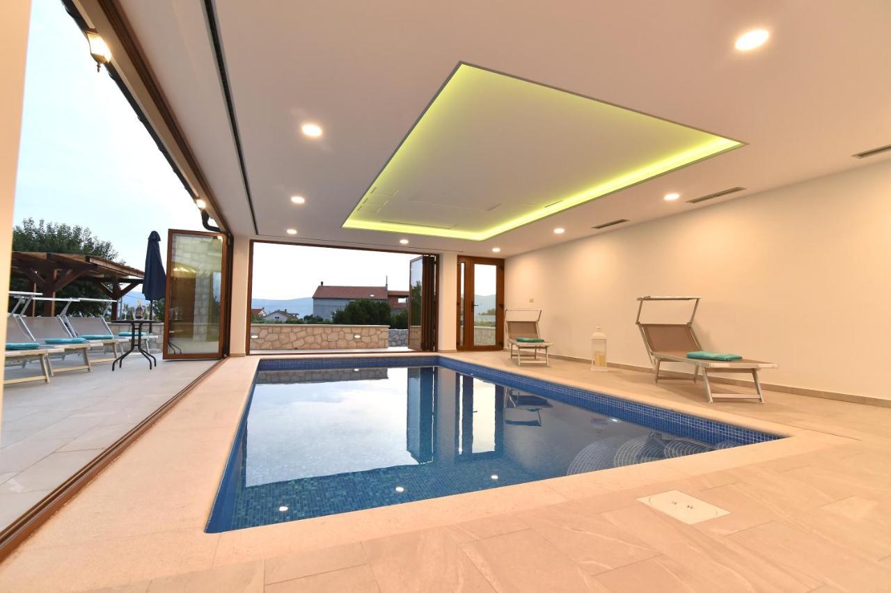 Villa Muskatel -With Heated Pool Brzac 외부 사진