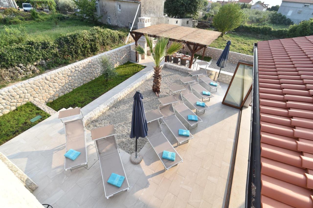 Villa Muskatel -With Heated Pool Brzac 외부 사진
