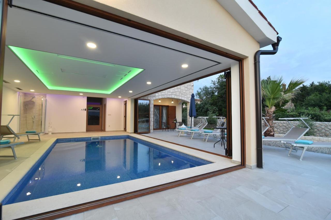 Villa Muskatel -With Heated Pool Brzac 외부 사진